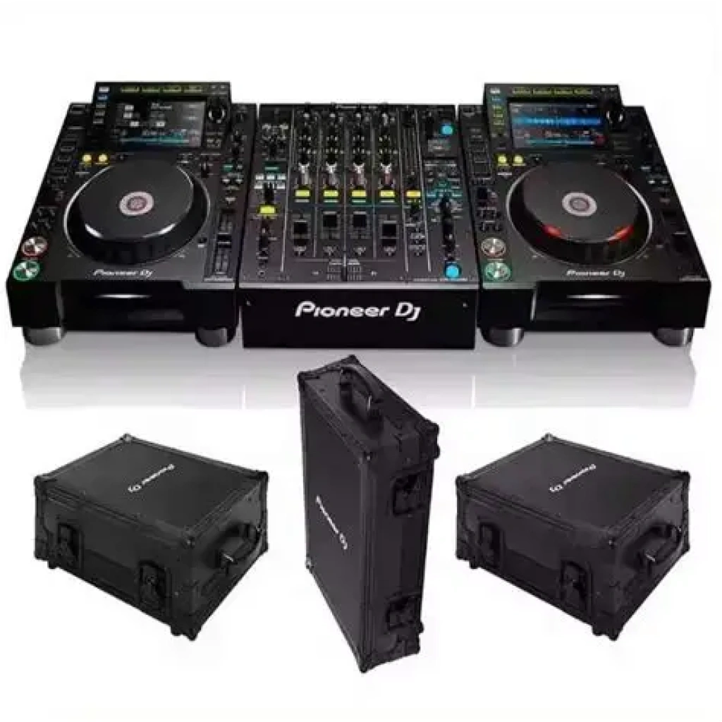 SET 2 x CD PLAYERS 2000 NEXUS + MIXER 900 NEXUS - 1