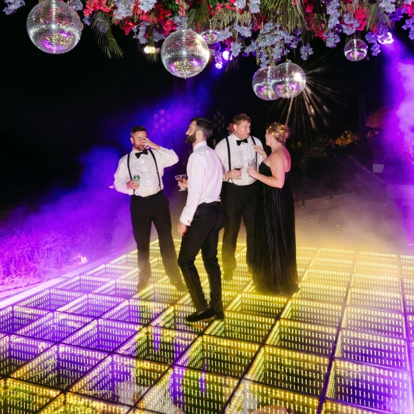ΠΙΣΤΑ / STAGE / DANCEFLOOR